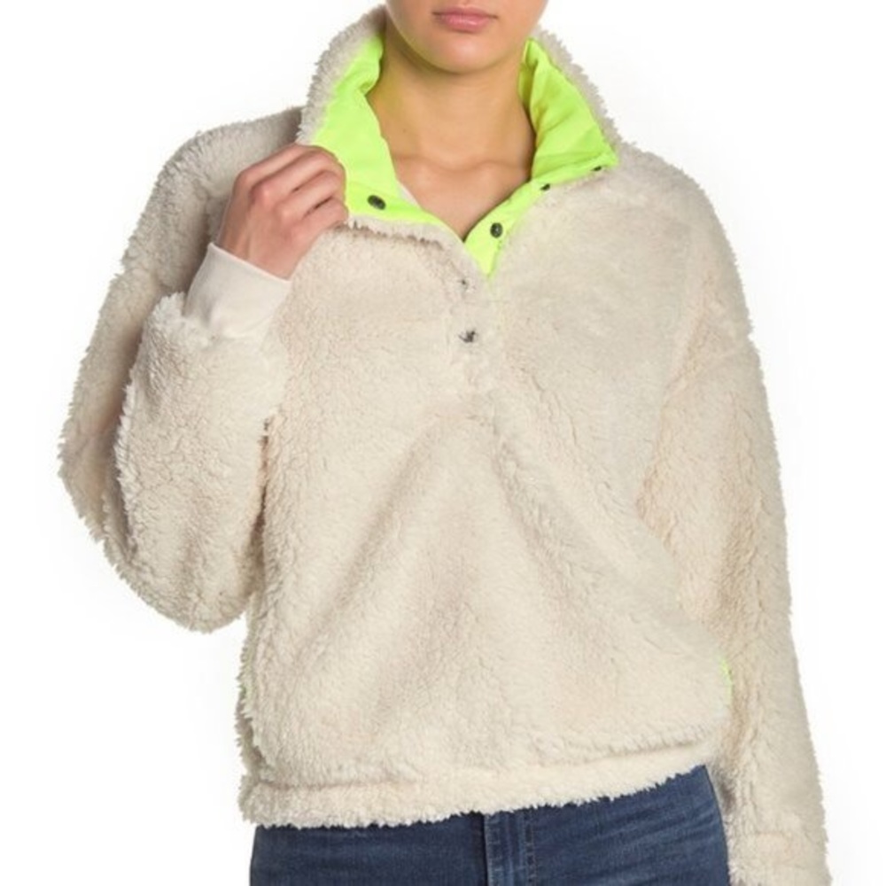 SOLD Abound Sherpa Pullover